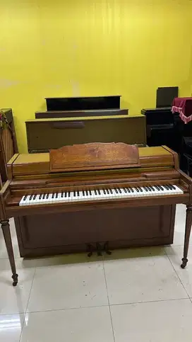 Piano Yamaha Spinet Warna Rare