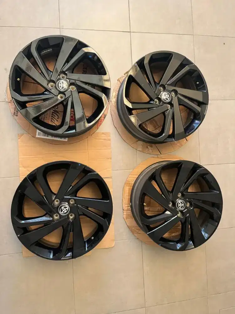 Velg Toyota Raize 2024