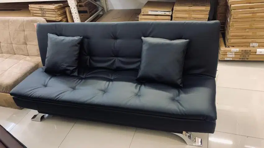 Selma Greesa Sofa Bed Kulit - Hitam