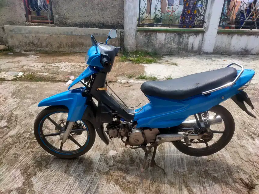 Suzuki smash tahun 2003 ss komplit