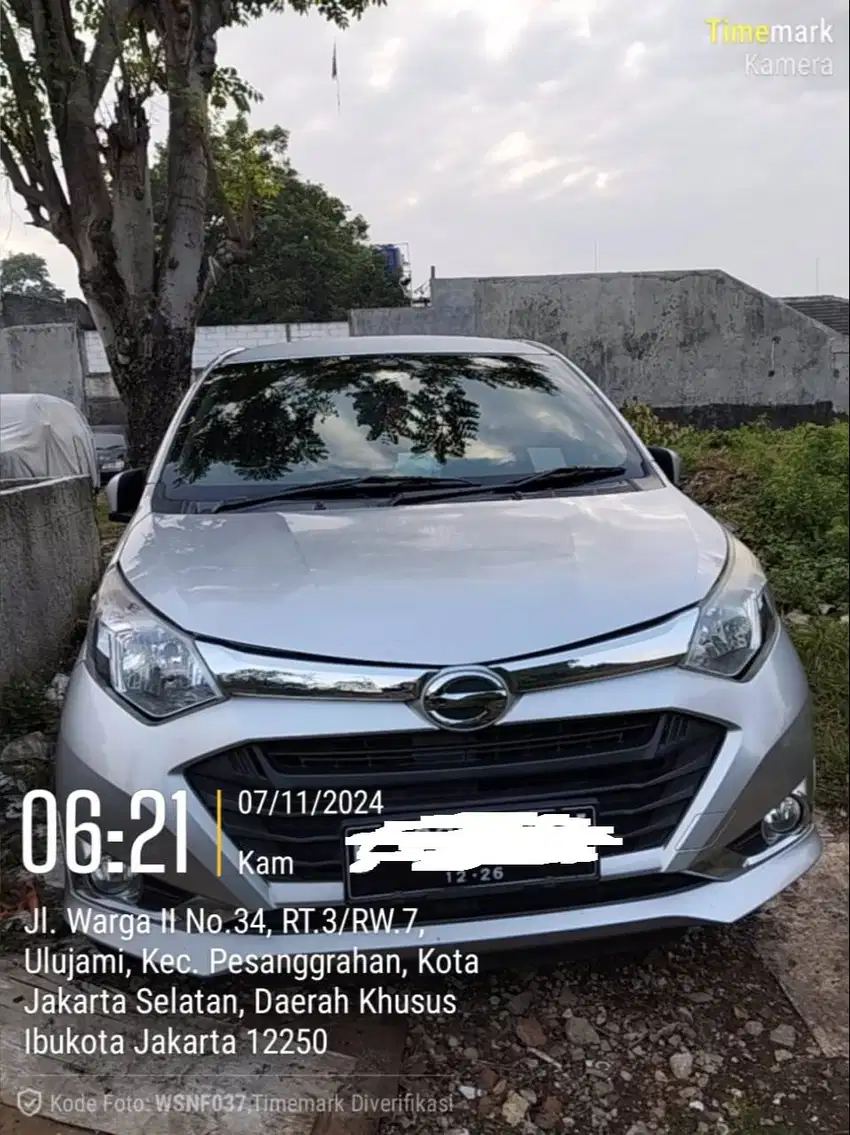 Daihatsu Sigra R 1200cc Silver