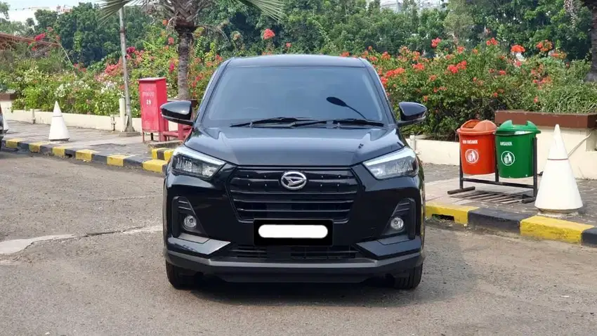 km17rb daihatsu rocky x matic 2022 pakai 2023 hitam tangan pertama