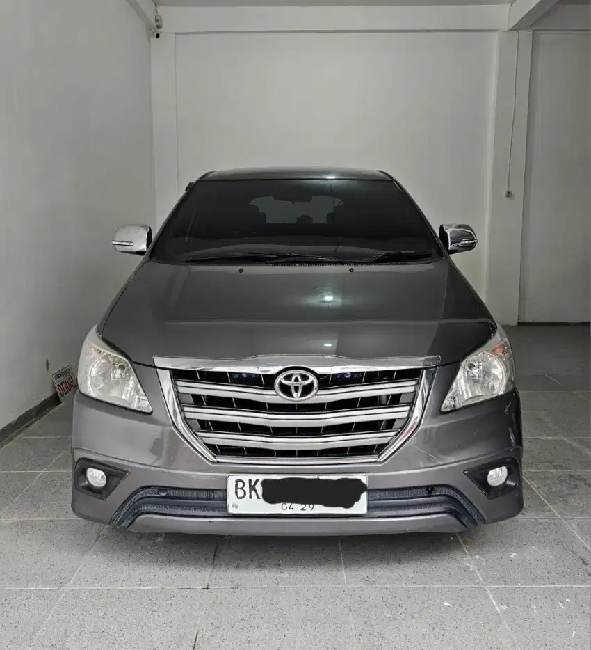 (Like New) Toyota Innova 2.5 G Manual Solar Diesel 2014