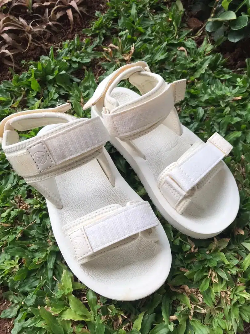 Sendal gunung Airwalk Size 35