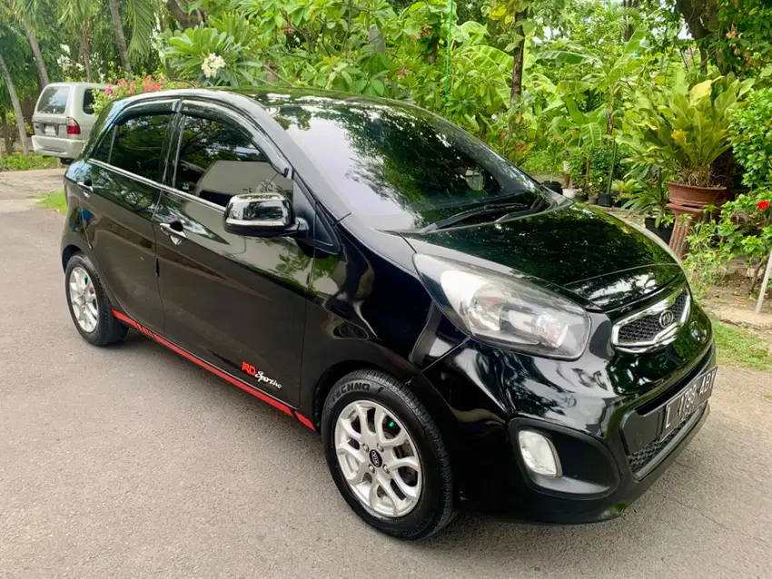 Dijual Kia Picanto 2012