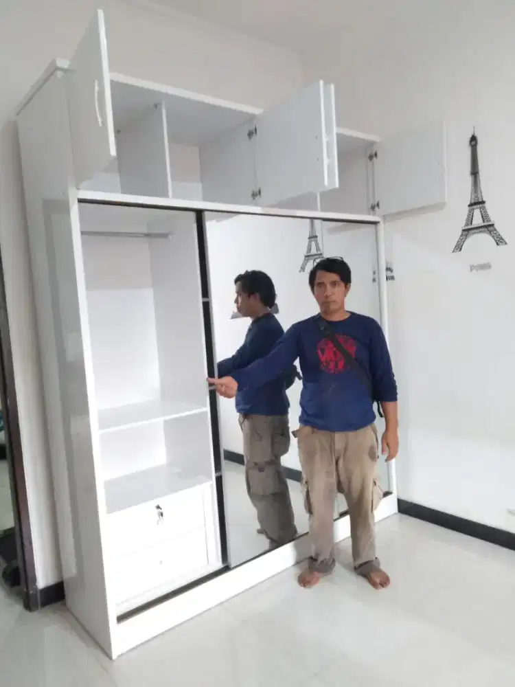 Lemari Sliding Jumbo Full Cermin Pintu 3 Kabinet. Bayar Bisa COD