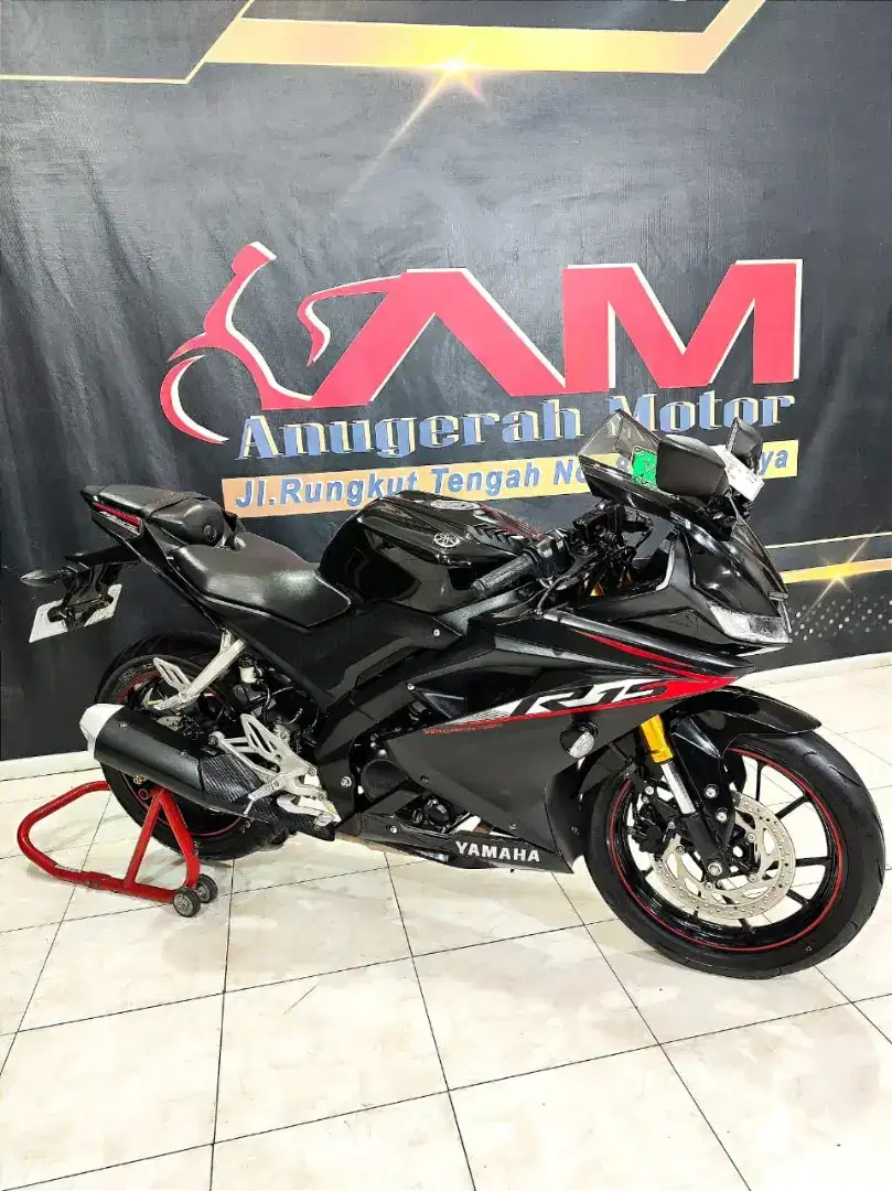 Yamaha R15 V3 2019 Hitam odo rendah. Anugerah Motor rungkut tengah 81