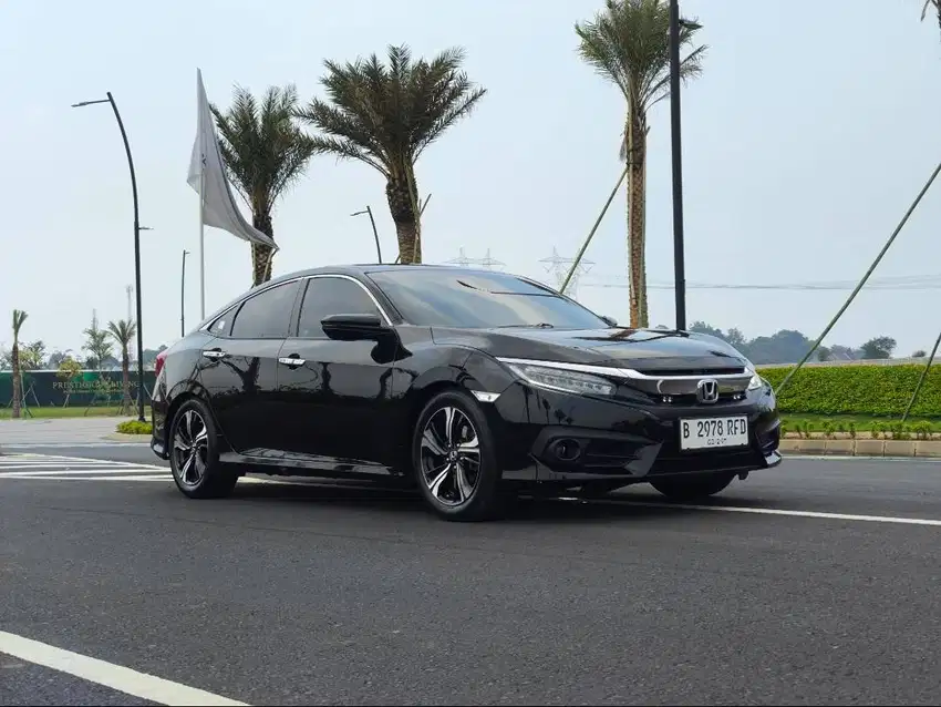 (DP 5juta) HONDA CIVIC ES 1.5 TURBO SEDAN AT 2018 BLACK HITAM DP MURAH