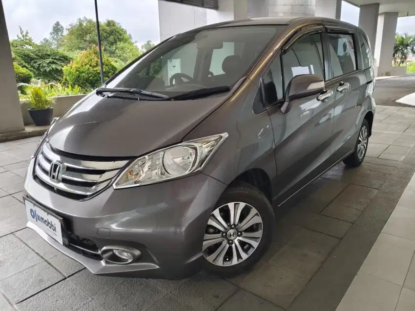 Pajak Panjang -  Honda Freed 1.5 E Bensin AT 2015 Abu-Abu YBC