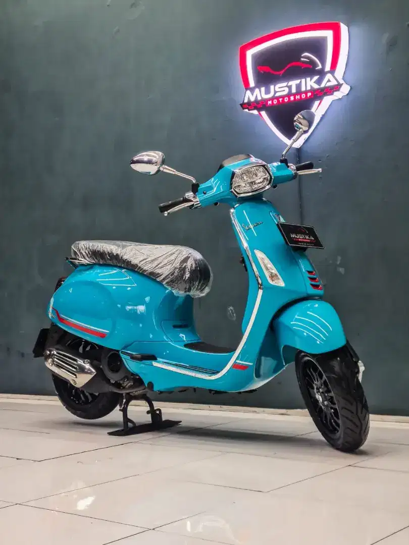 Odo 300 Bekas Rasa Baru!!Vespa Sprint S 2022 Warna Favorit-Mustika