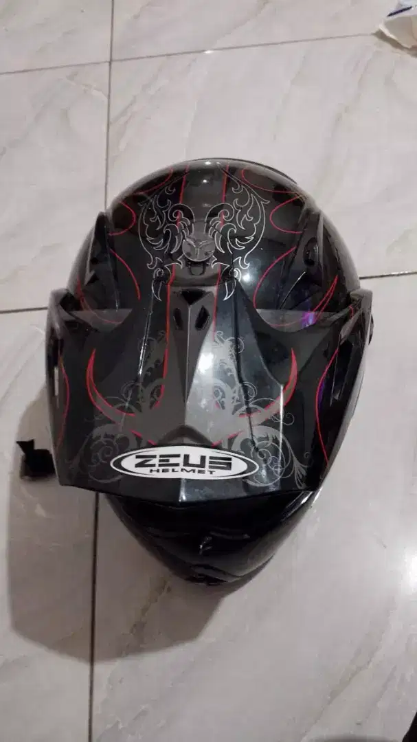 Helm Zeus ZS2100B BLACK E13 SILVER ZS-2100B SUPERMOTO HELMET