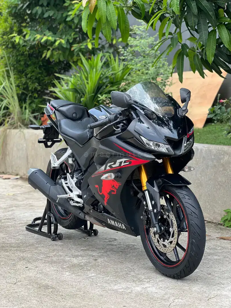 YAMAHA R15 V3 2019