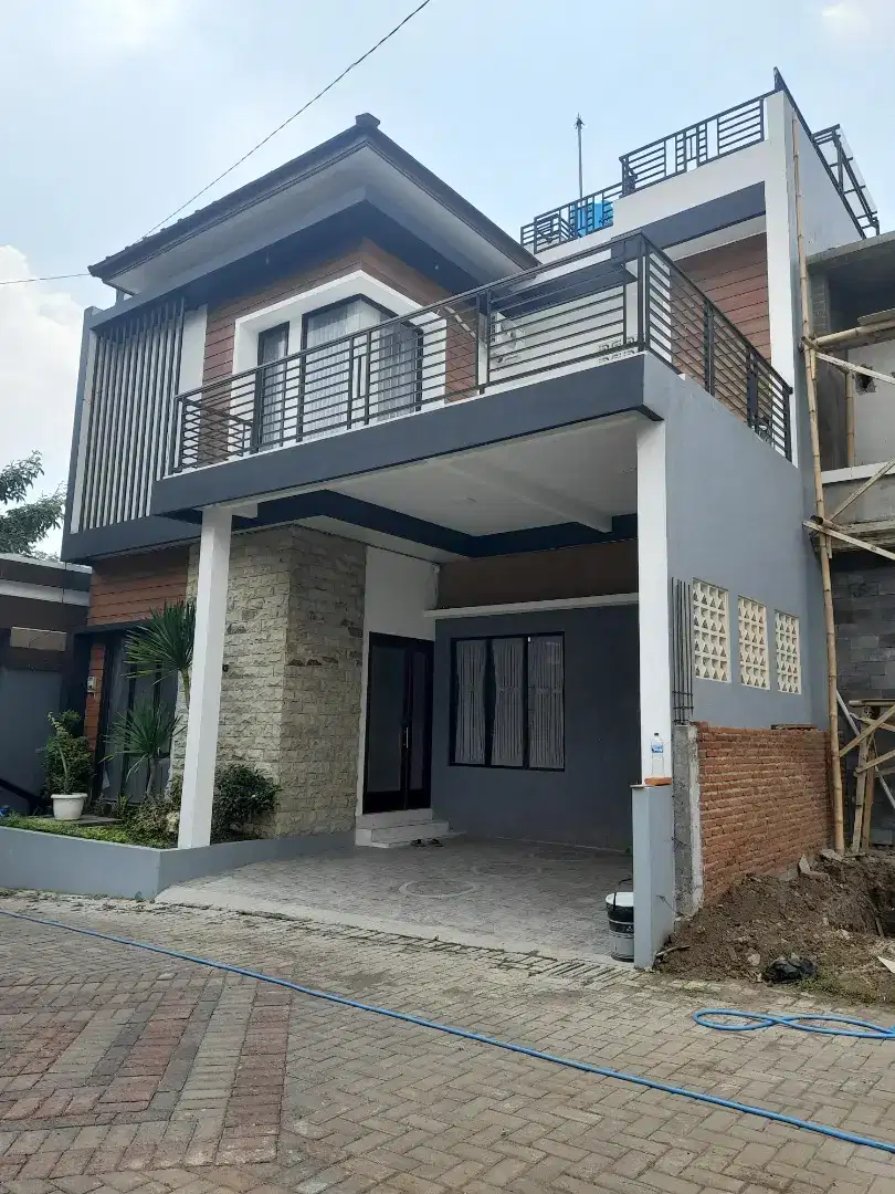 Villa di jual harga termurah di Batu