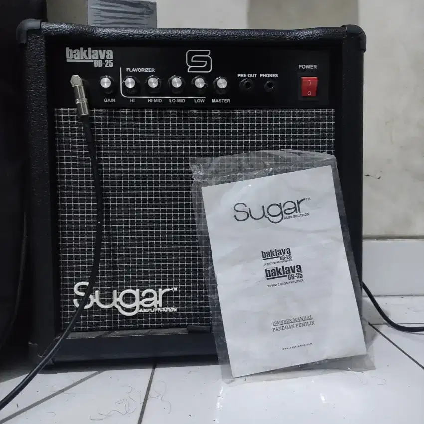 nett Ampli Bass gitar sugar Bak Lava BB25