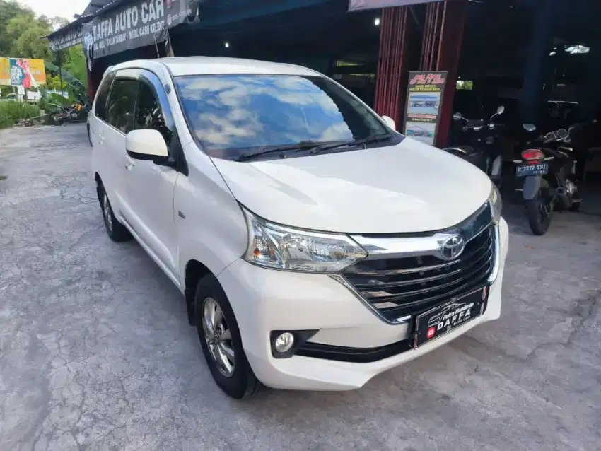 DP 2jt.Toyota Grand Avanza G 2015 AT