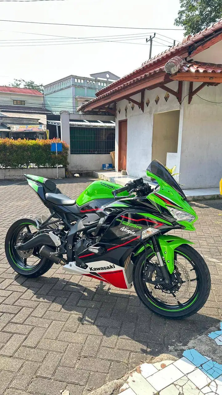 Kawasaki Ninja Zx25R 2022