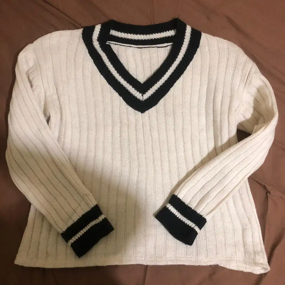 Sweater Rajut Vintage Tennis