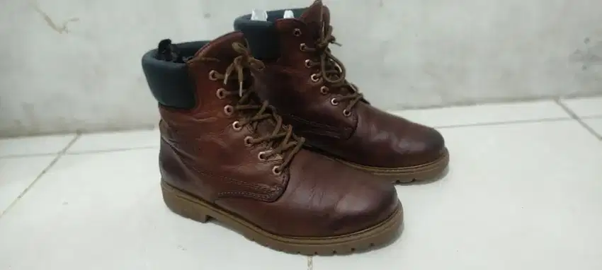 Sepatu boot Panama Jack