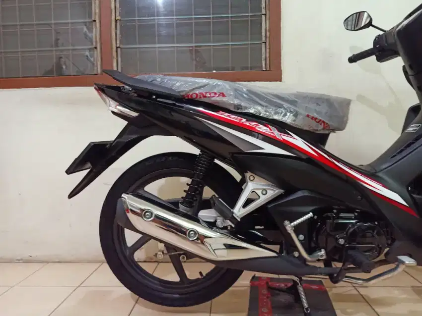 Honda REVO X CW PERAKITAN 2024 ( KM 221 PERAK / MSH BARU)