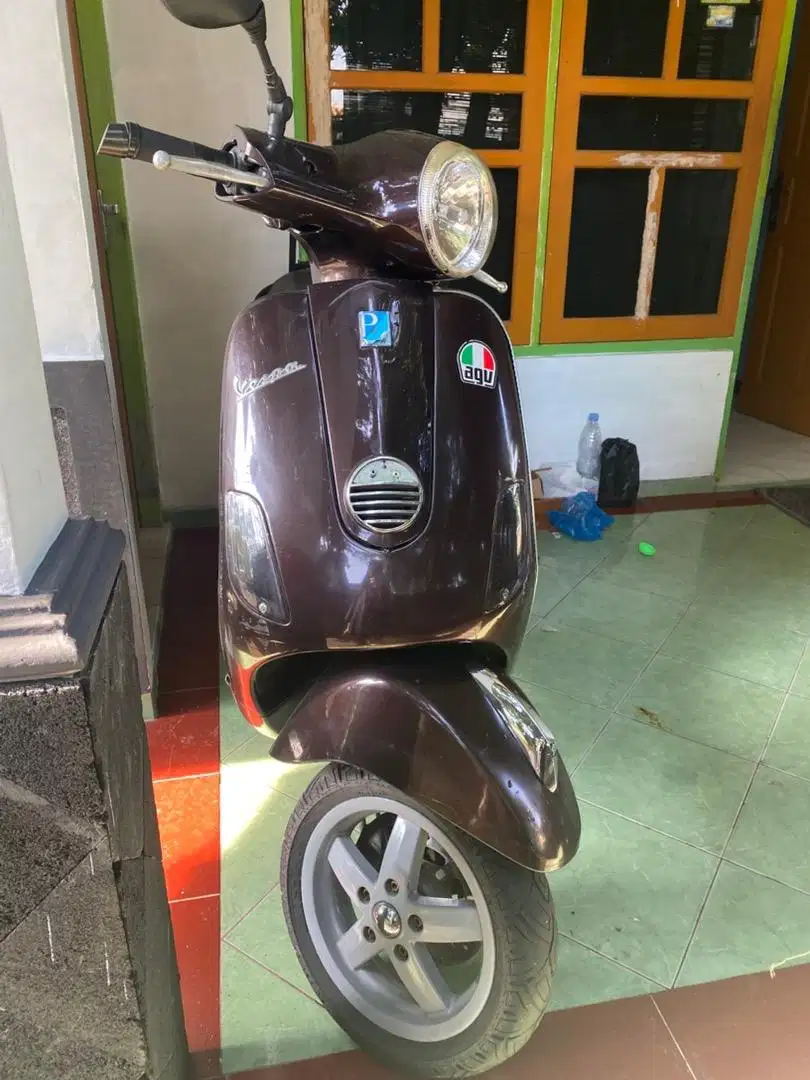 Vespa LX 125 BU banget