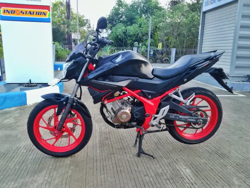 CB150R StreetFire 2019