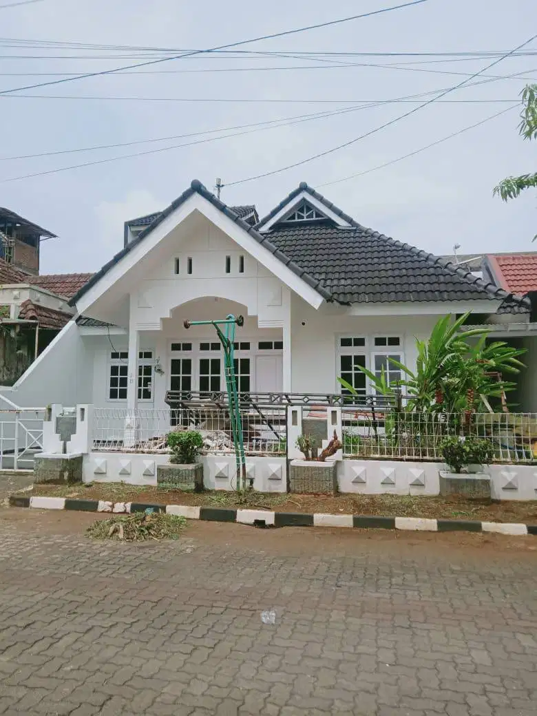 Jual Rumah Srondol Bumi Indah SBI Semarang