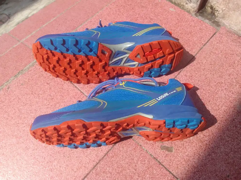 Leisure time trail running unisex size 41,5 insole nya 26,5cm