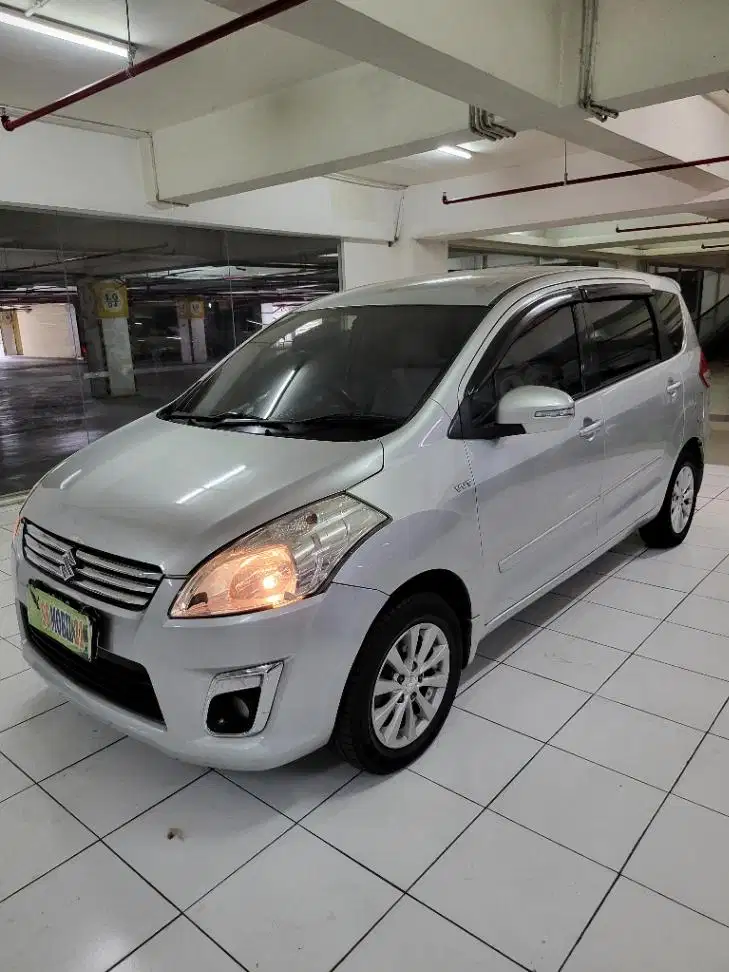 Suzuki Ertiga GL Manual 2013