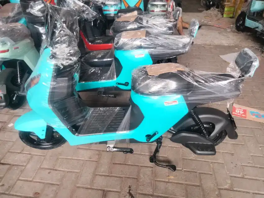 SEPEDA LISTRIK D60 UWINFLY TERBARU