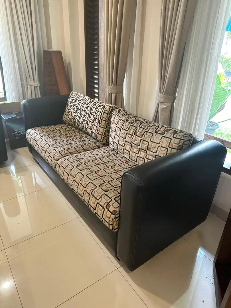 Sofa 3seater plus 1seater kondisi bagus