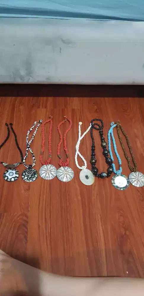 KALUNG aksesoris (8pcs)