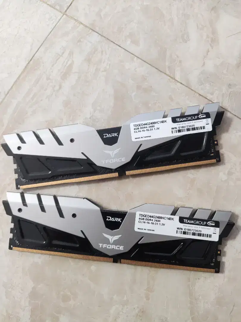 Team T-FORCE Dark DDR4 2400Mhz (2x4GB) 8GB