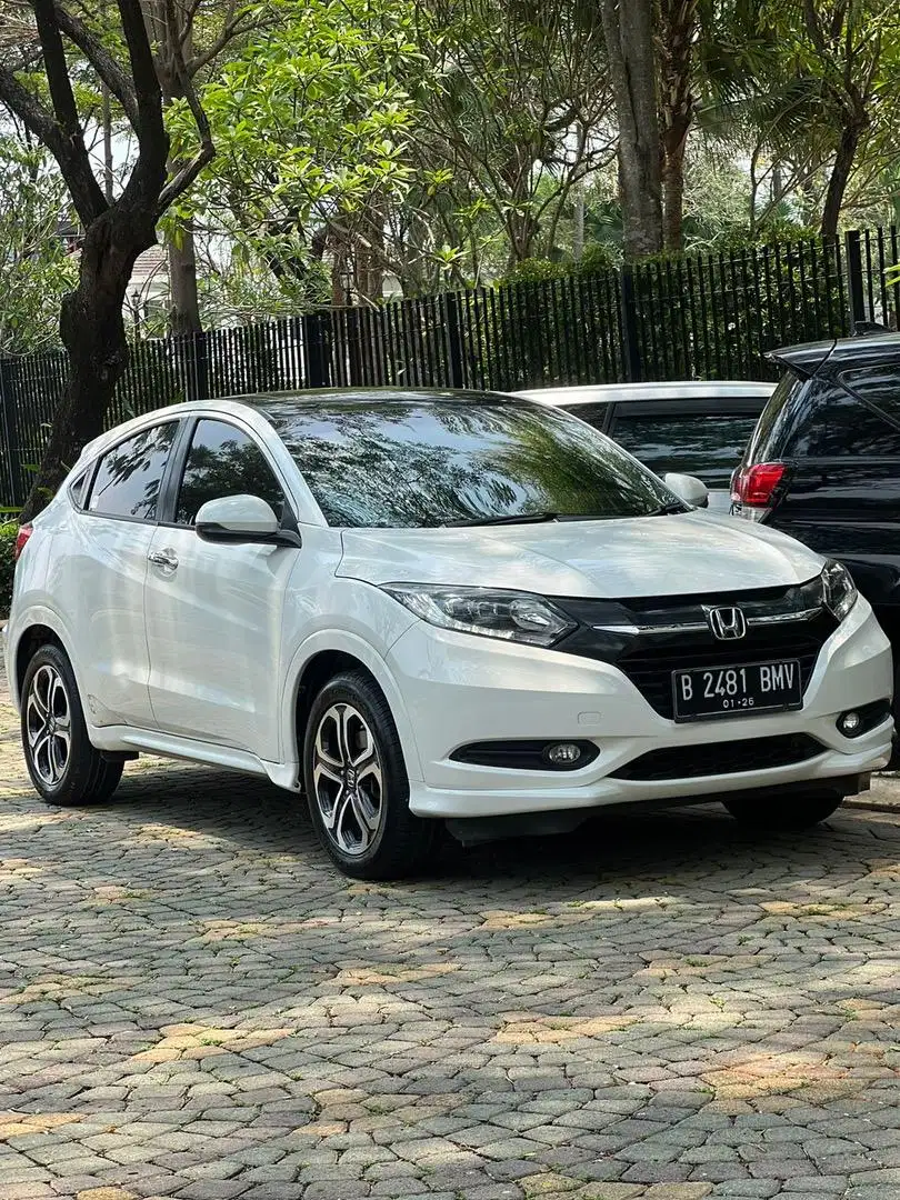 [LIKE NEW] Honda HRV 1.8 Prestige AT 2015/2016