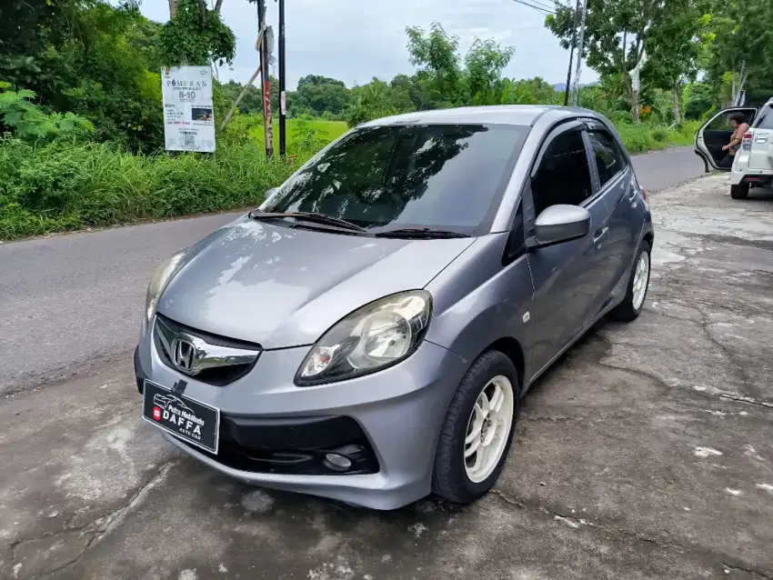 DP 1jt.Honda Brio satya e 2016 MT