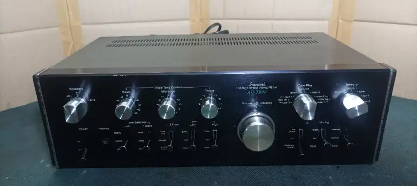 Sansui AU 7900 amplifier original part