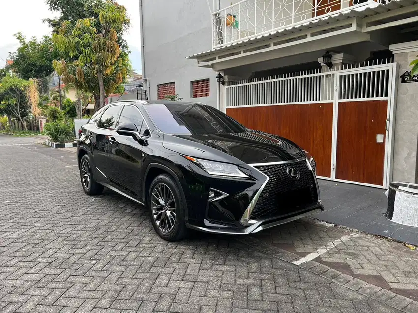 Lexus RX300 F-sport 2.0 2019 istimewa low km 18 ribu.