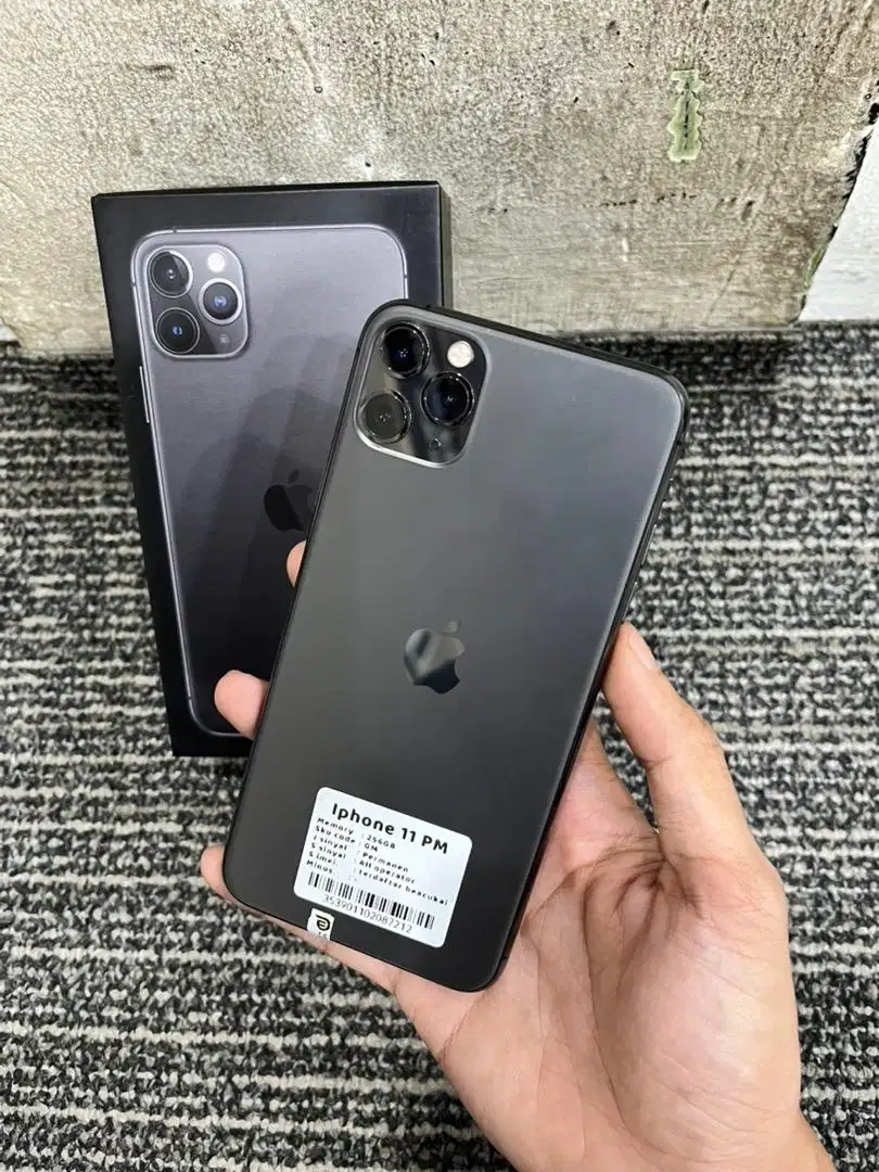 Iphone 11 promax 256gb second permanen terdaftar beacukai fullset