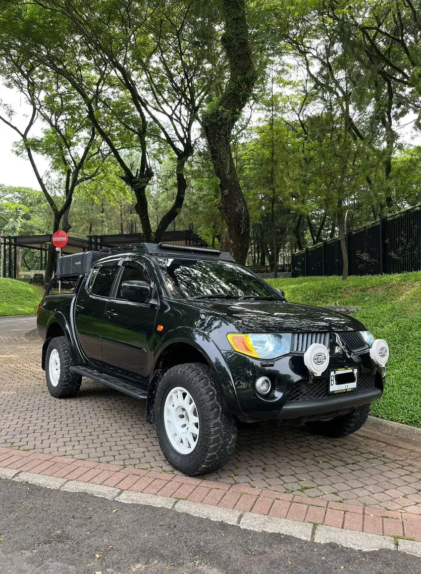 Mitsubishi Strada Triton 2.5 Exceed Diesel 2008 AT