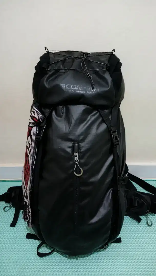 Carrier Consina Centurion Black on Black Premium edition 55 + 5 liter