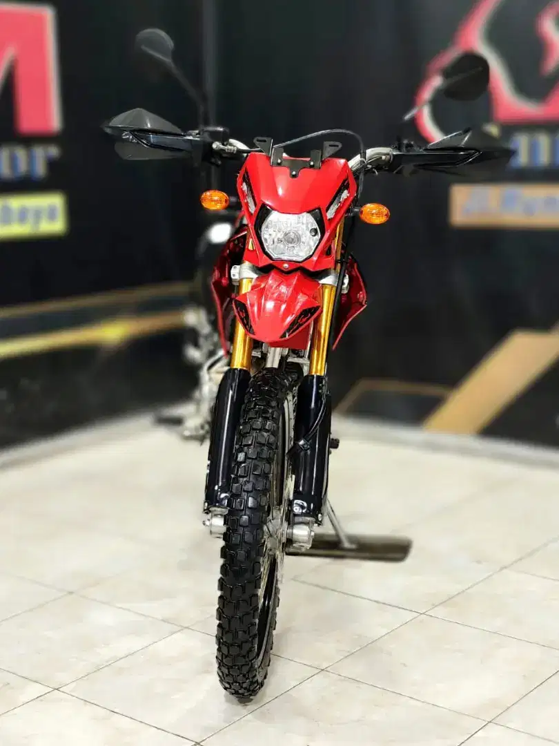 Kawasaki KLX 150 BF EXTREME RED TH 2021 Anugerah motor rungkut