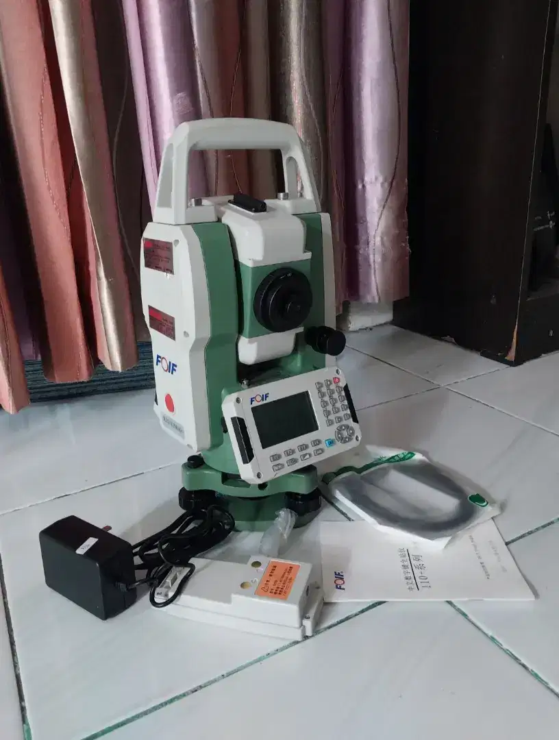 Total station Foif Rts112sr10+