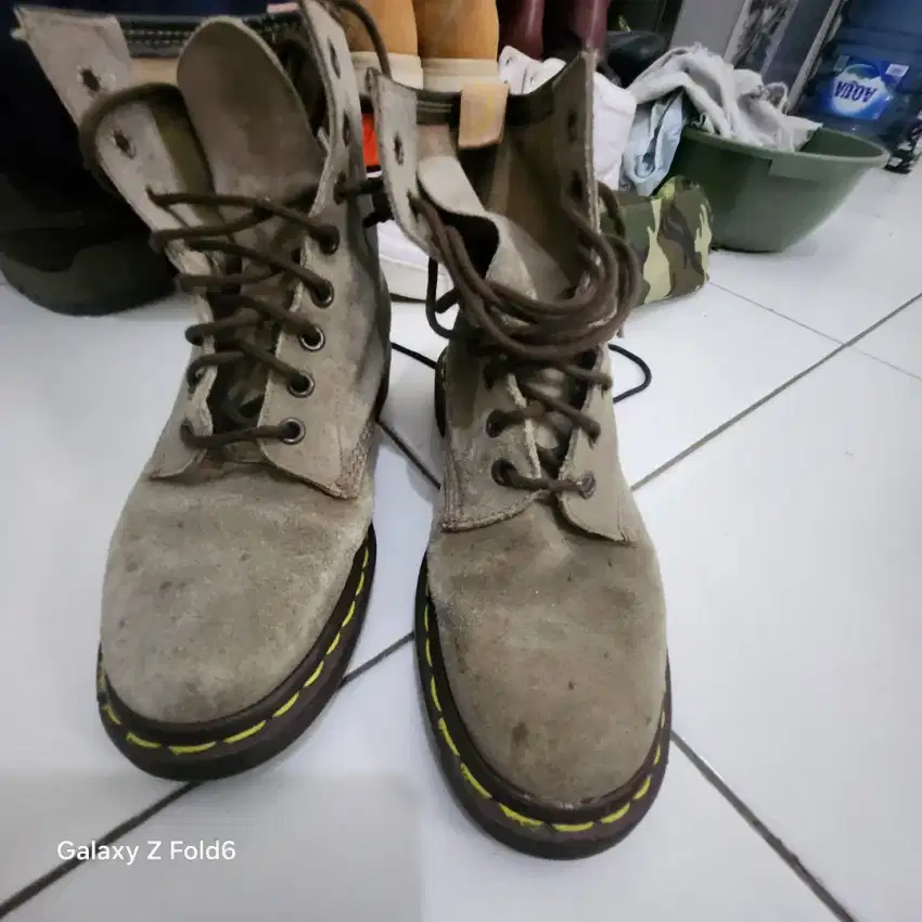 Dr marteen sepatu kulit 8hole original