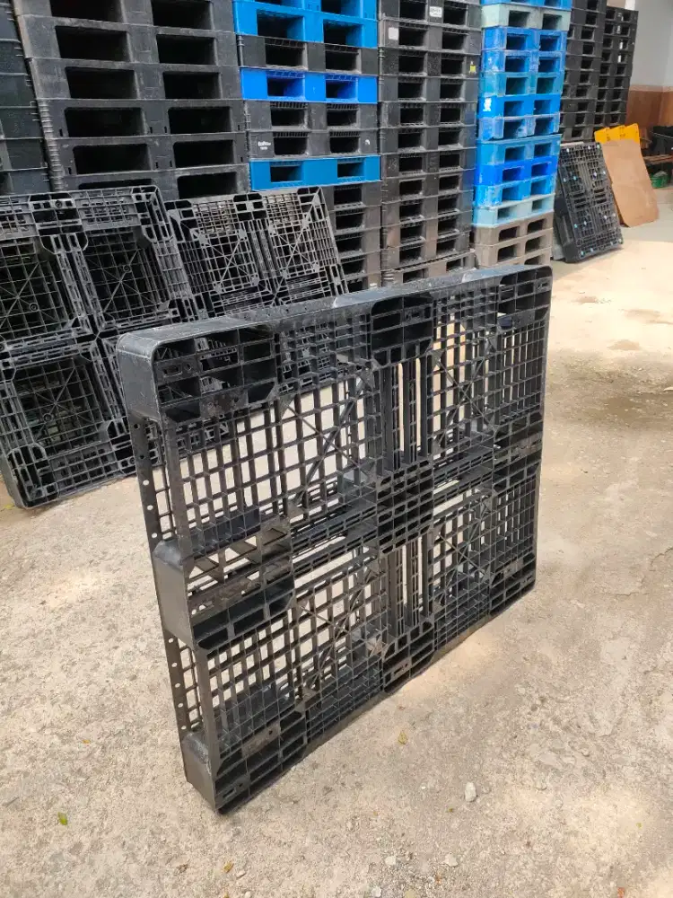 Pallet plastik ukuran 100×120×12cm