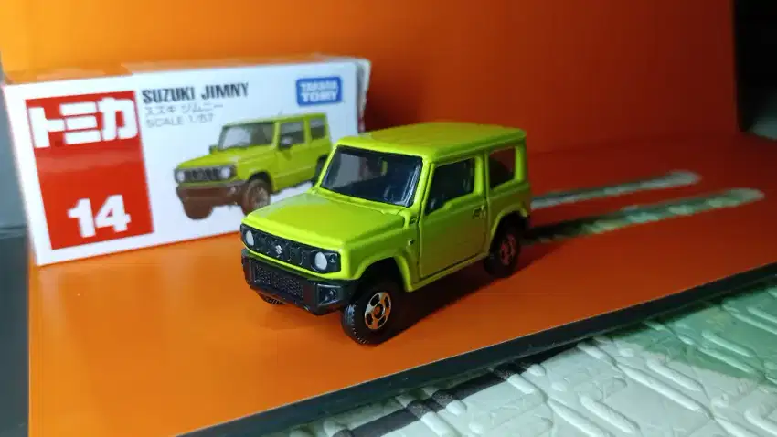 Tomica suzuki jimny