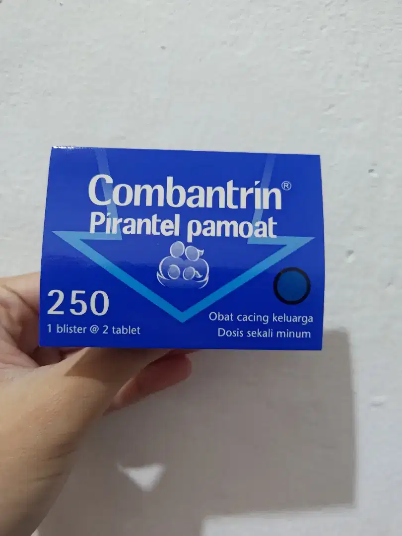 Obat cacing combantrin 250mg