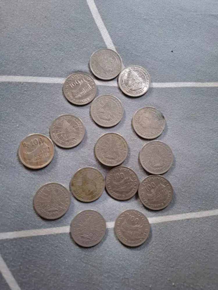 Dijual koin 100 perak