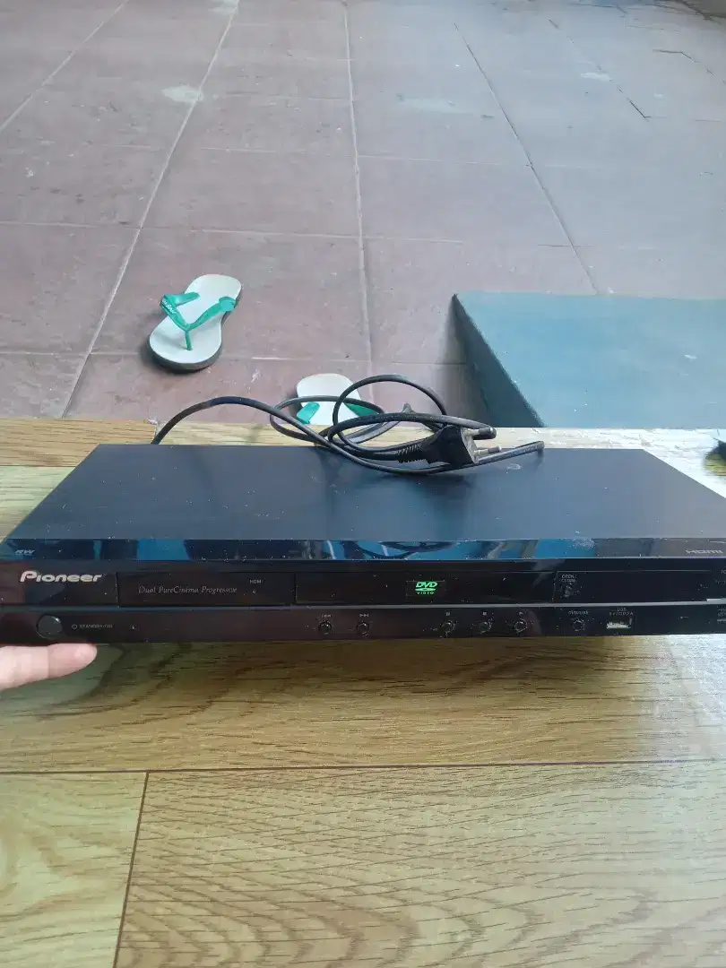 Pioneer DVD player