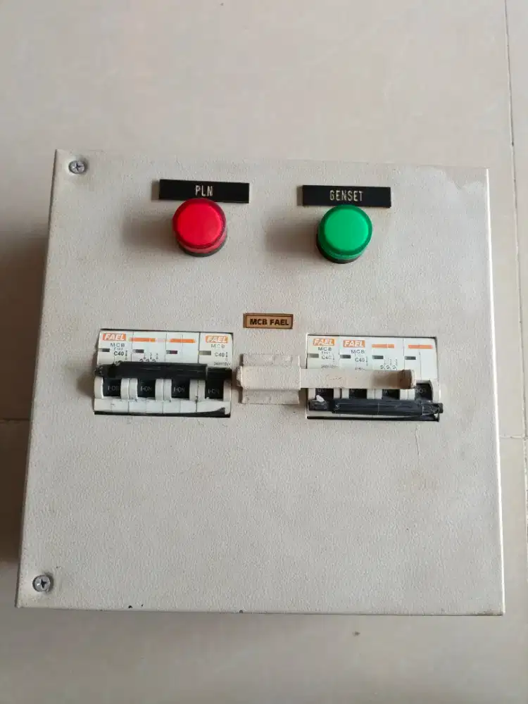 Panel Genset dan PLN