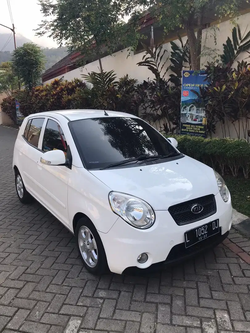 Kia Picanto 2010 Bensin