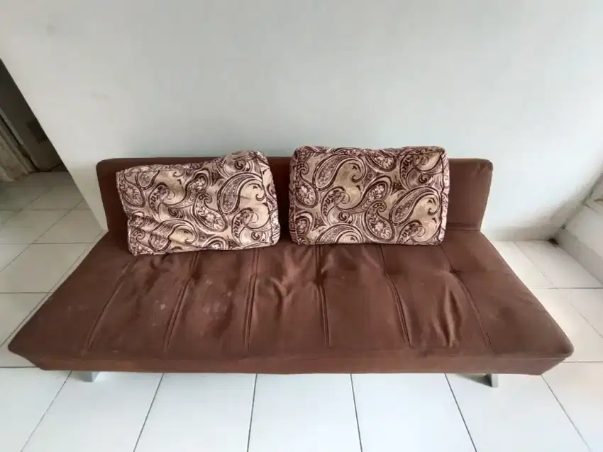 Dijual sofa bed!